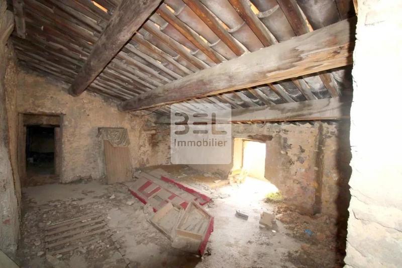 Immeuble - 222 m² - 6 pièces