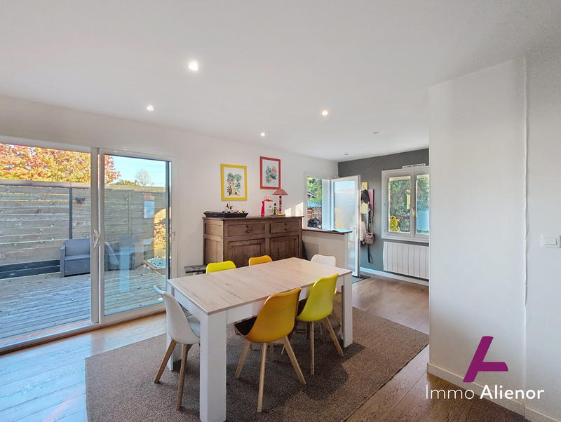 Maison - 110 m² - 5 pièces