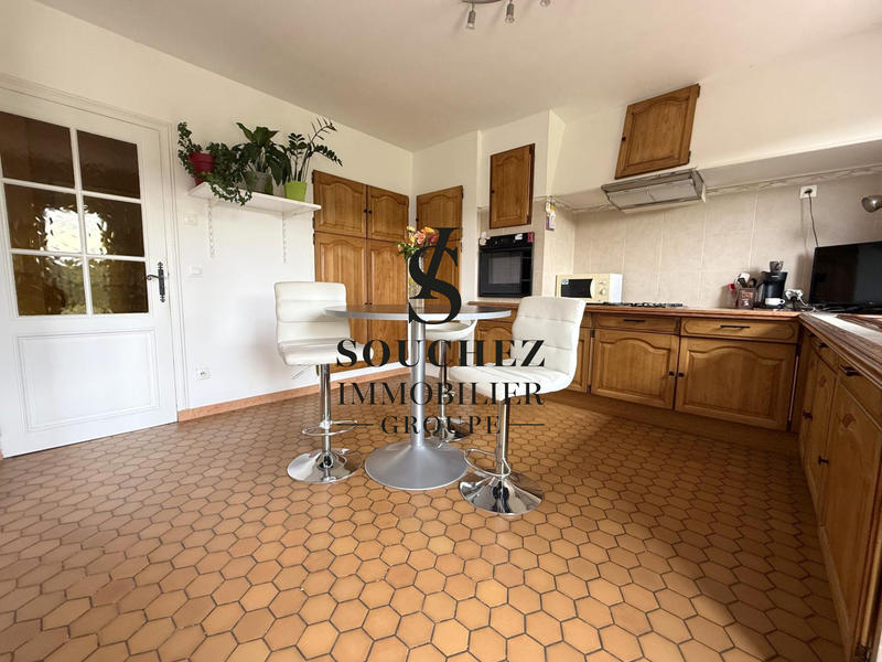 Maison - 170 m² - 5 pièces