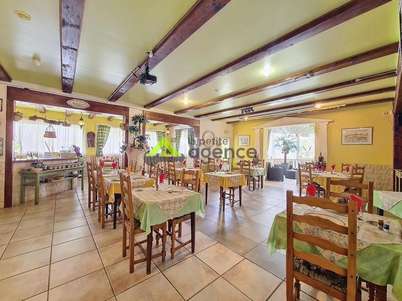 Propriété - 391 m² - 5 pièces