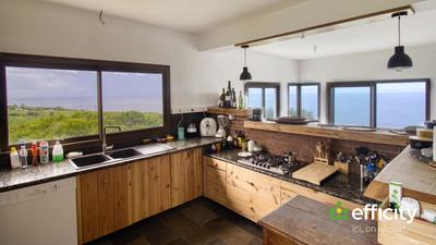 Maison - 410 m² - 8 pièces