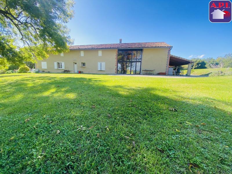 Maison - 183 m² - 6 pièces