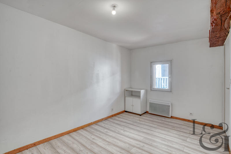 Maison - 304 m² - 16 pièces