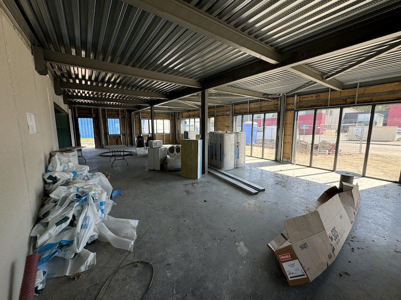 Local commercial - 630 m² - 4 pièces