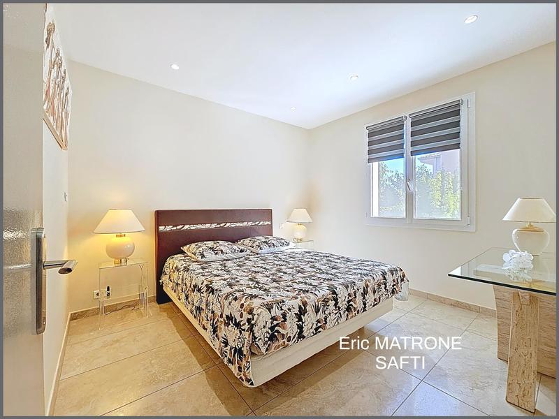 Maison - 175 m² - 6 pièces