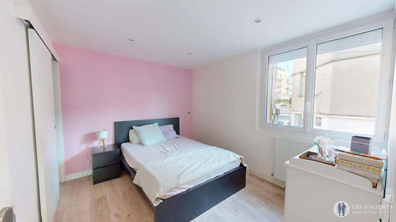 Maison - 138 m² - 5 pièces