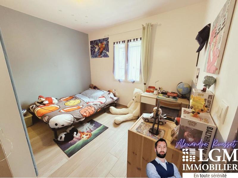 Maison - 163 m² - 7 pièces