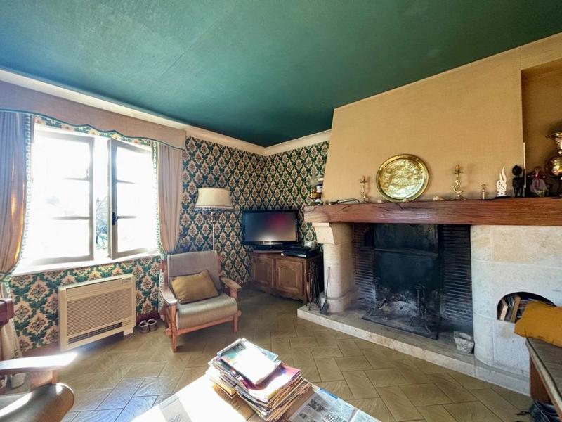 Maison - 230 m² - 6 pièces