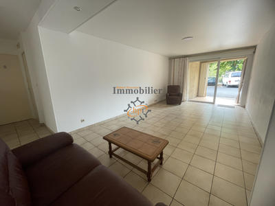 Appartement - 77 m² - 4 pièces