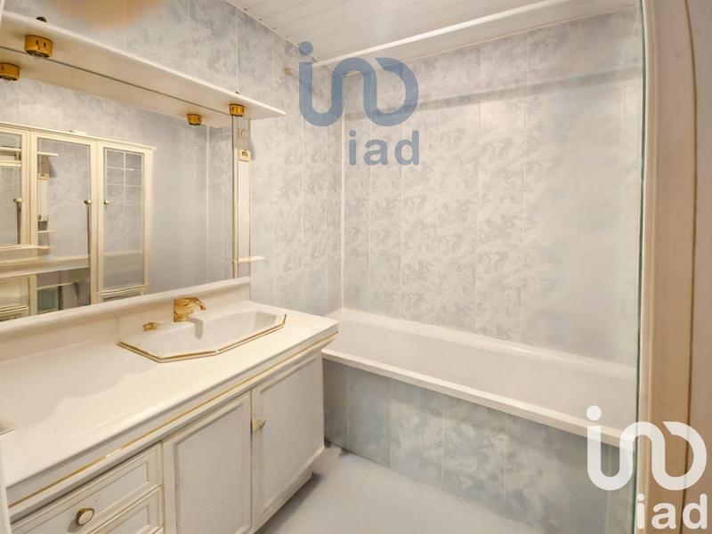 Appartement - 84 m² - 4 pièces