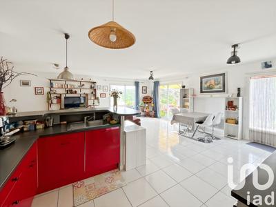 Maison - 97 m² - 4 pièces