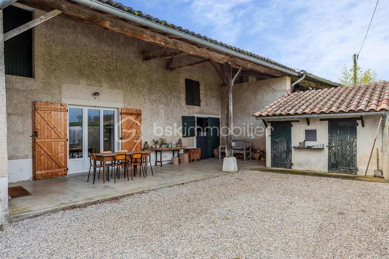 Maison - 128 m² - 5 pièces