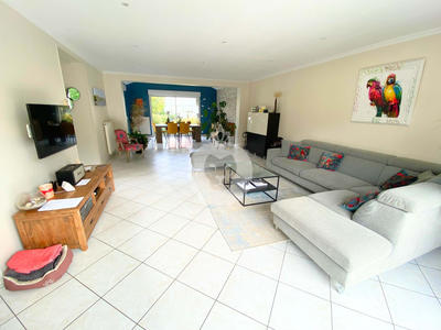 Maison - 166 m² - 5 pièces