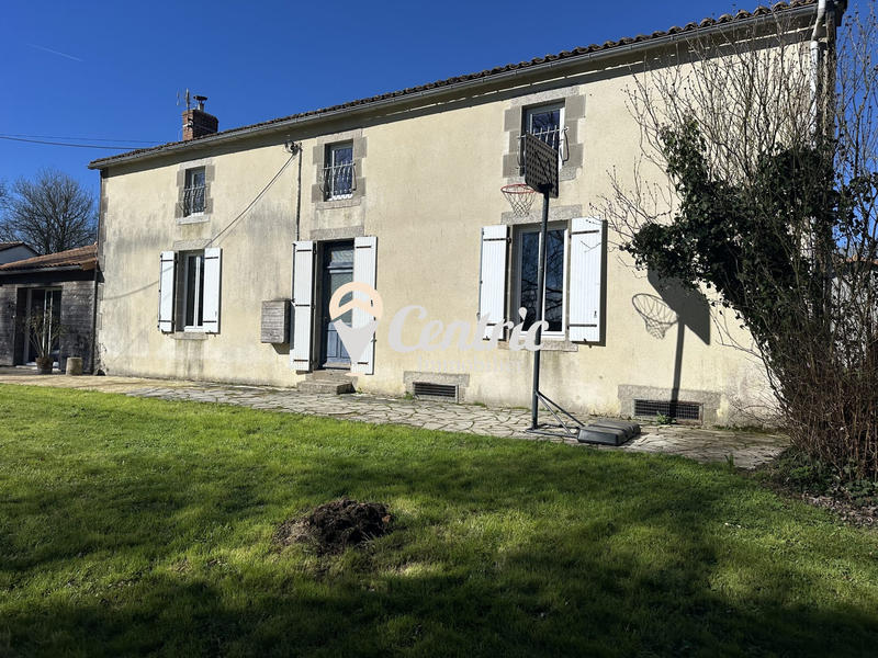 Maison - 160 m² - 6 pièces