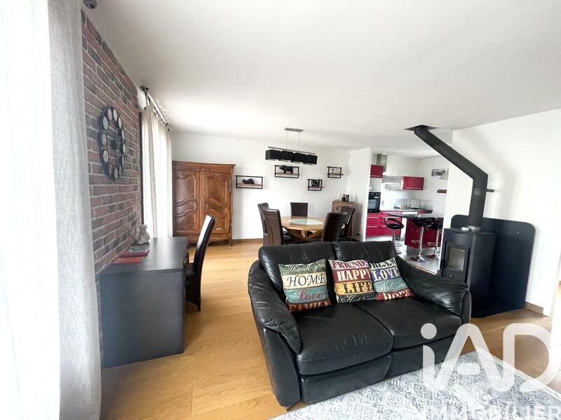 Maison - 183 m² - 7 pièces