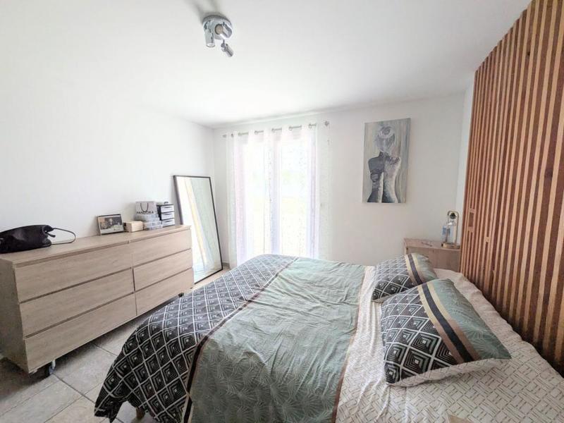 Maison - 200 m² - 6 pièces