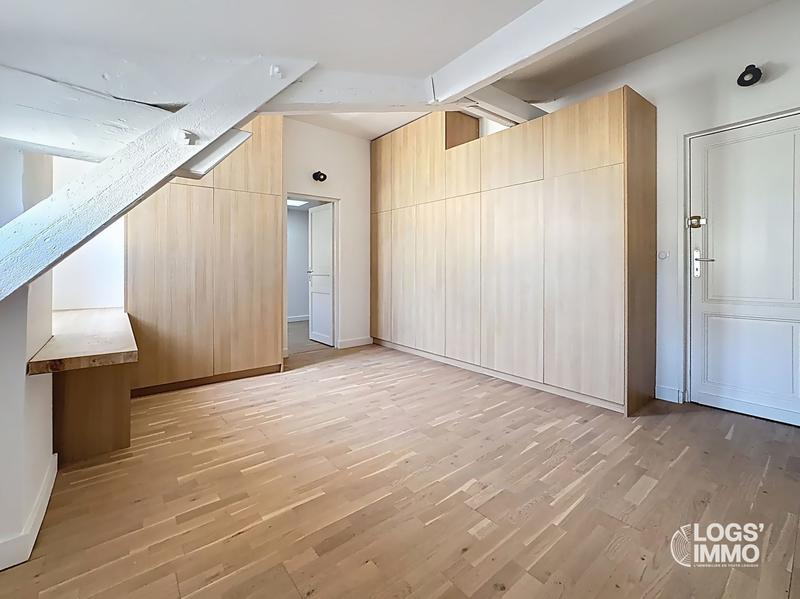 Appartement - 143 m² - 3 pièces