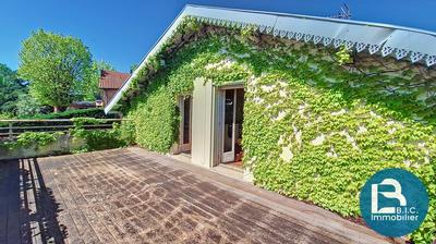 Maison - 160 m² - 8 pièces