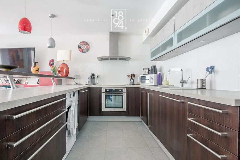 Appartement - 80 m² - 3 pièces