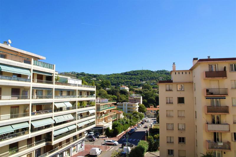 Appartement - 84 m² - 3 pièces