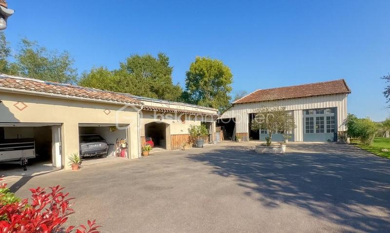 Maison de maîtres - 136 m² - 4 pièces