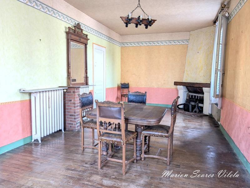 Maison en pierre - 99 m² - 4 pièces