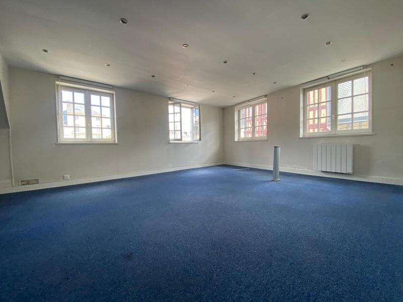 Appartement - 280 m² - 11 pièces