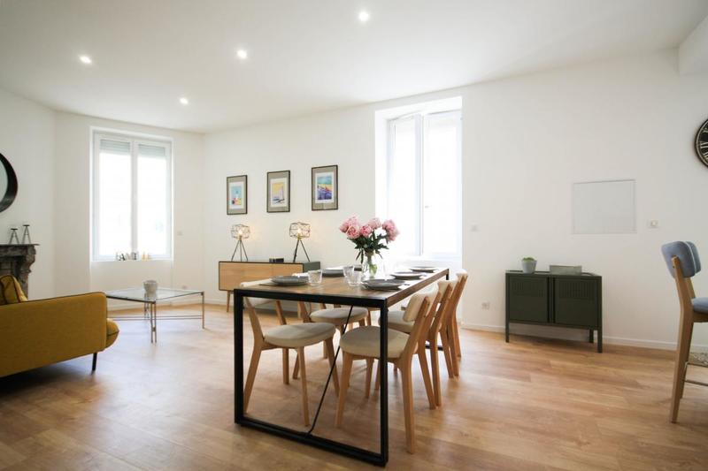 Maison - 121 m² - 5 pièces