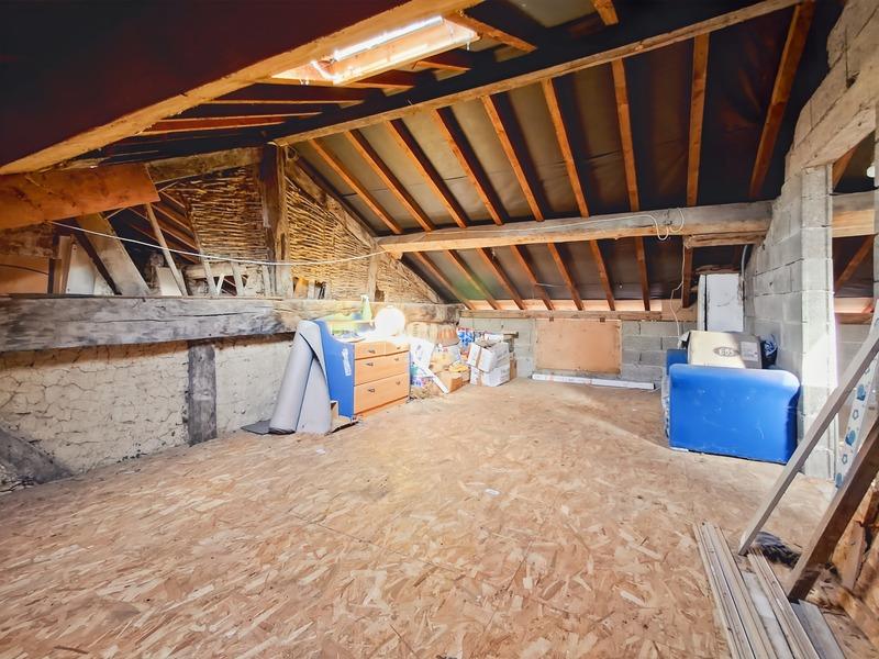 Maison - 110 m² - 7 pièces