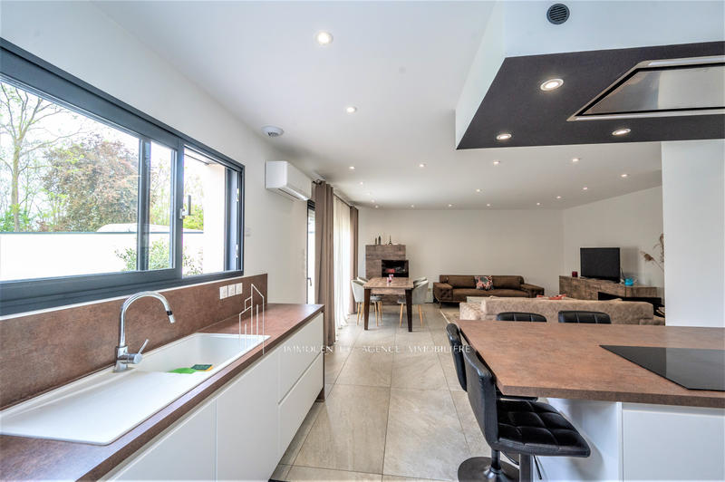 Villa - 134 m² - 5 pièces