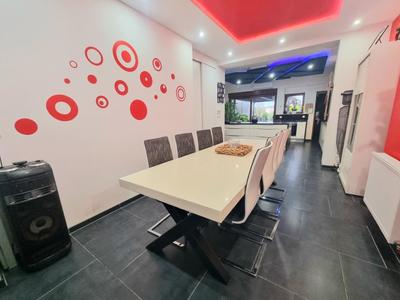 Maison - 129 m² - 5 pièces