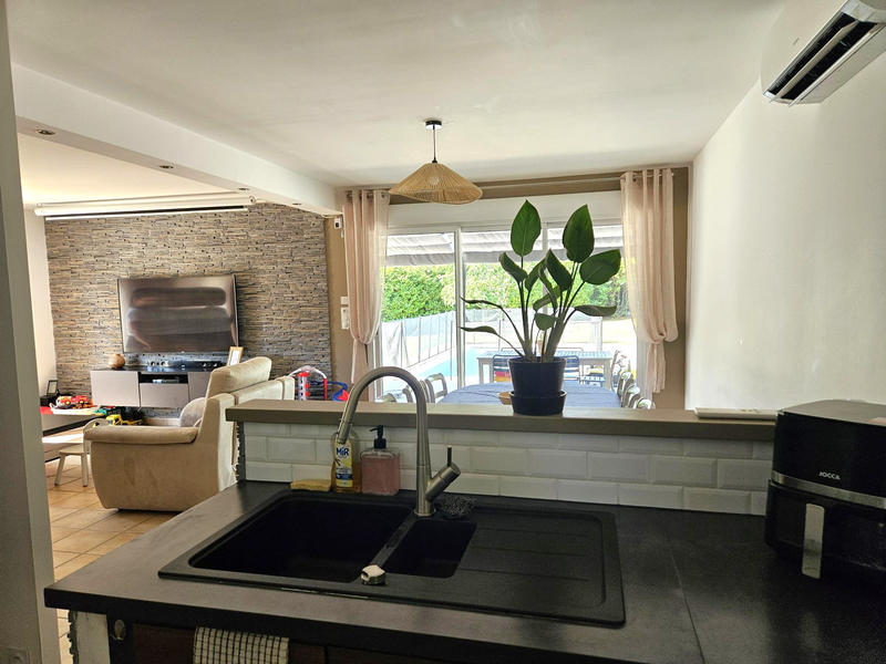 Villa - 102 m² - 4 pièces