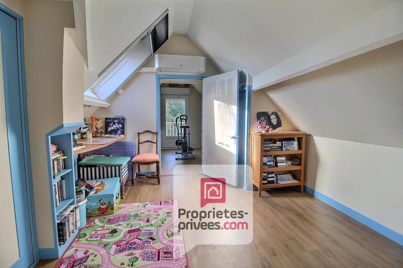 Maison - 110 m² - 6 pièces