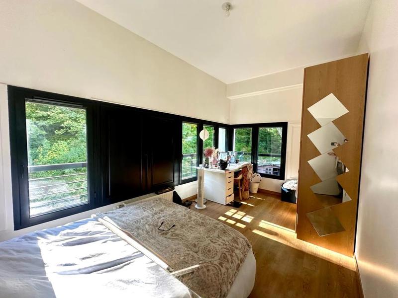 Duplex - 95 m² - 5 pièces