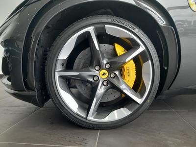 Ferrari Purosangue 6.5 V12 725 ch