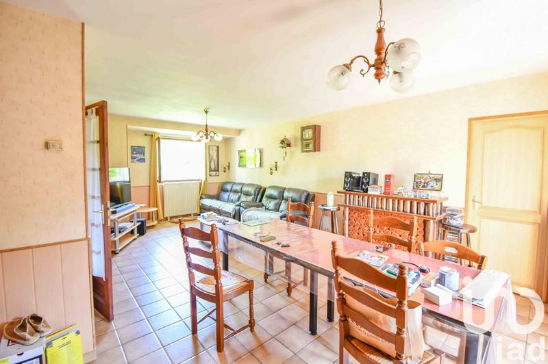 Maison - 104 m² - 8 pièces