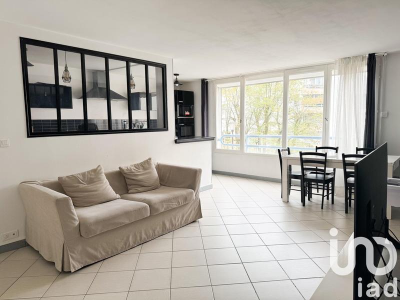 Appartement - 93 m² - 5 pièces
