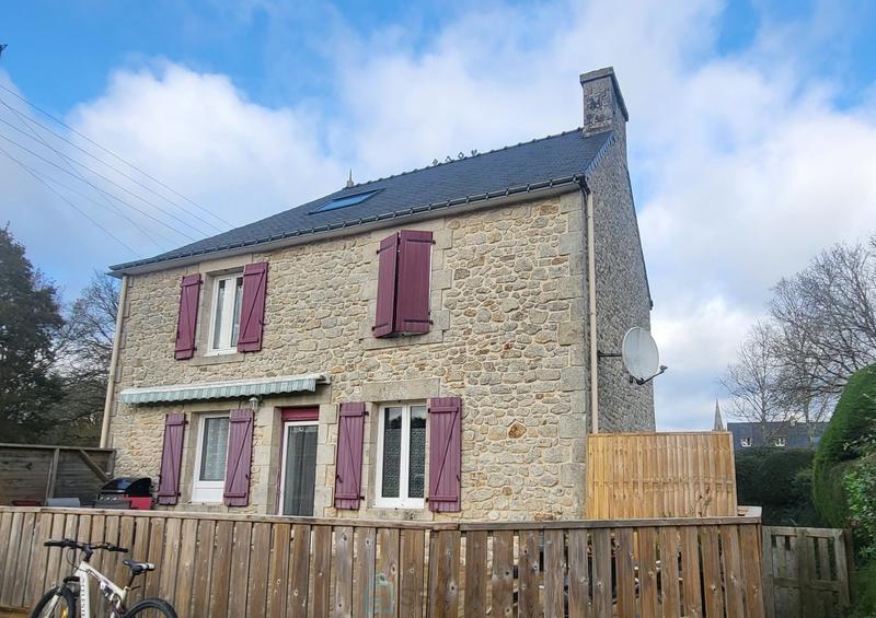 Maison en pierre - 149 m² - 6 pièces