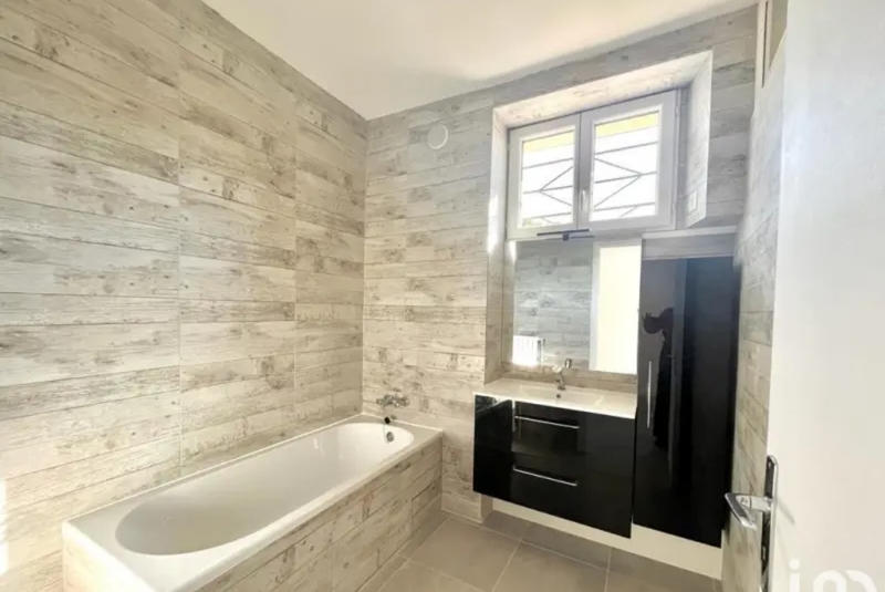 Maison de village - 163 m² - 7 pièces