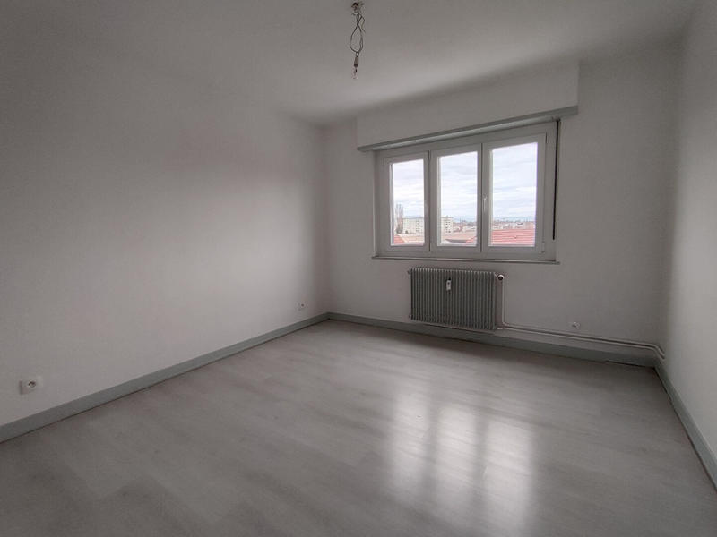 Appartement - 85 m² - 3 pièces