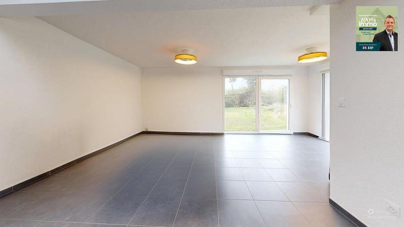 Maison - 250 m² - 7 pièces