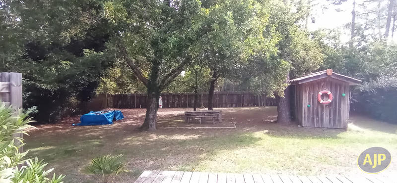 Villa - 215 m² - 6 pièces