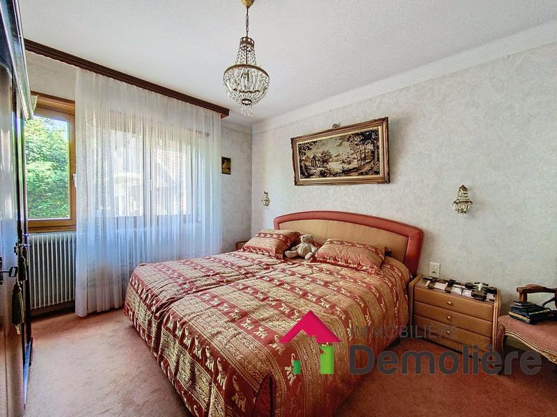 Maison - 183 m² - 8 pièces