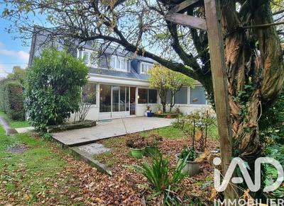 Maison - 94 m² - 5 pièces