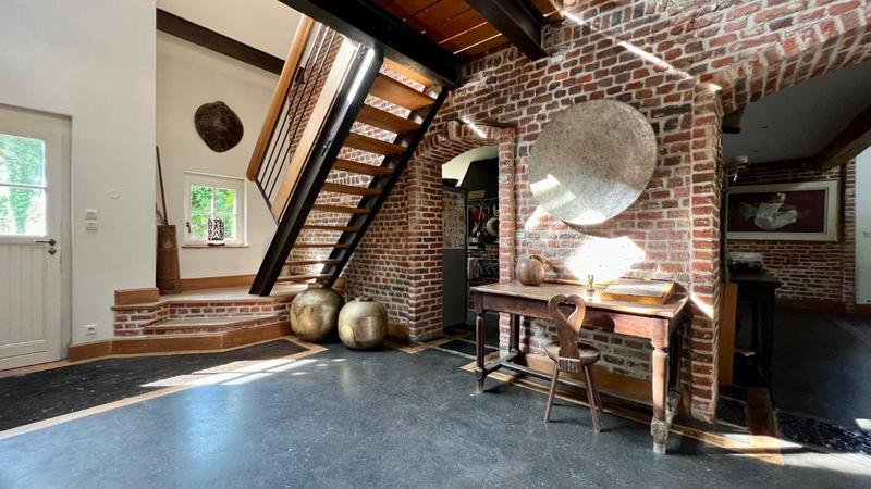 Maison - 500 m² - 15 pièces