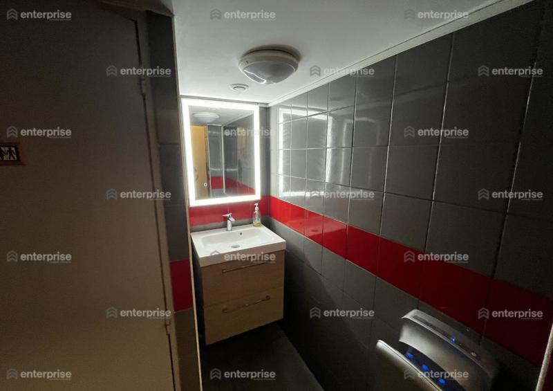 Local commercial - 90 m²