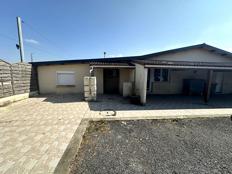 Local d'activité / Entrepôt - 207 m² - 4 pièces