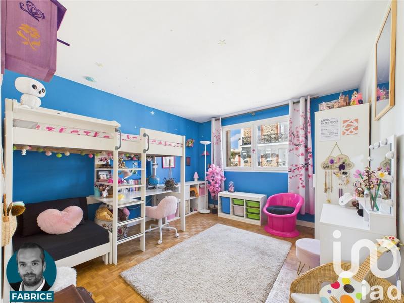 Appartement - 80 m² - 4 pièces