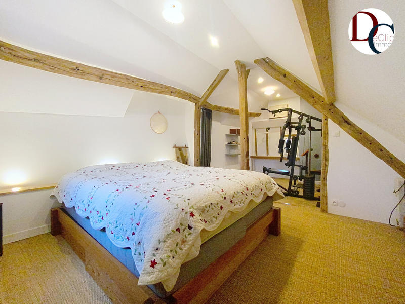 Maison - 178 m² - 7 pièces