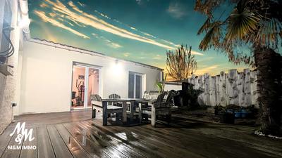 Maison - 99 m² - 5 pièces